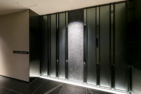 エレベータ―ホール｜ザ・パークハウスグラン南青山